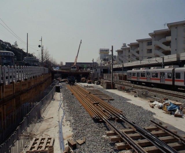 東横線複々線化工事の一つ、日吉駅改良工事