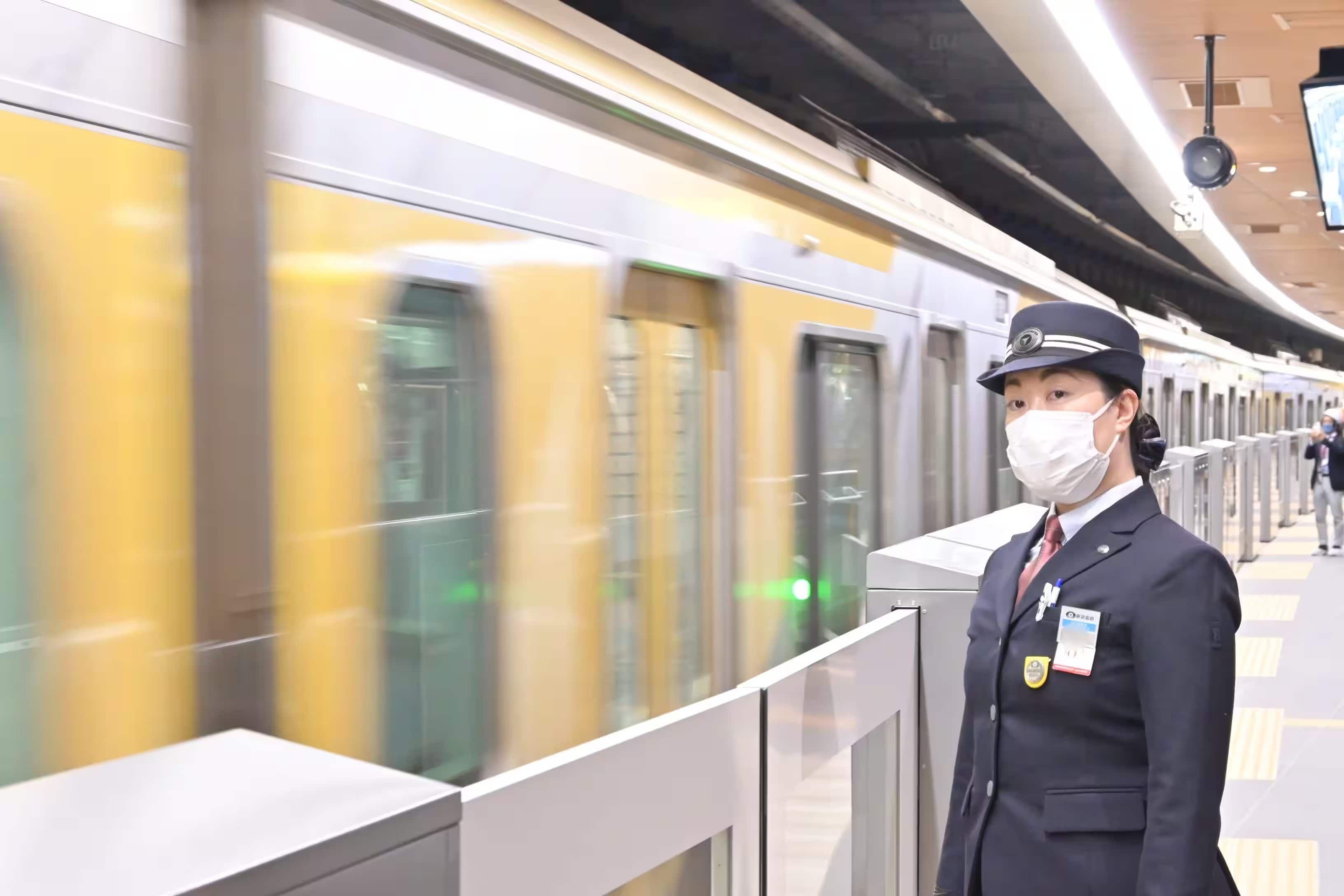 写真：新横浜駅の報道公開と運行計画の発表会の様子