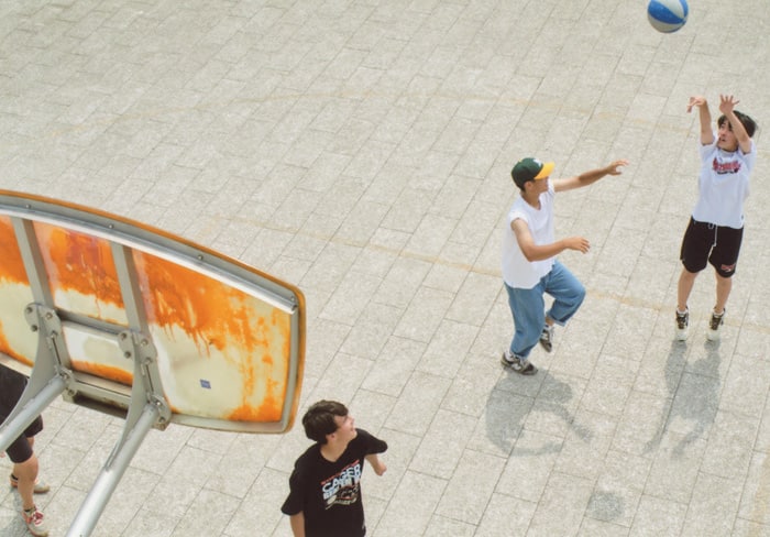 駒澤大学駅 Green UNDER GROUND（GUG）